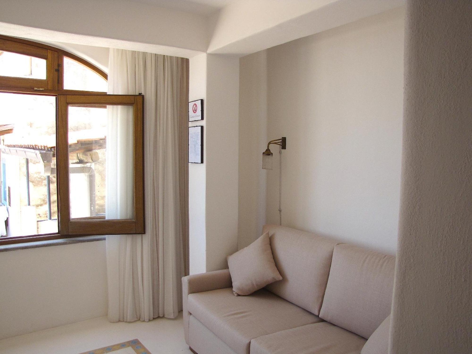 Hotel Santa Marina Antica Foresteria Santa Marina Salina Esterno foto