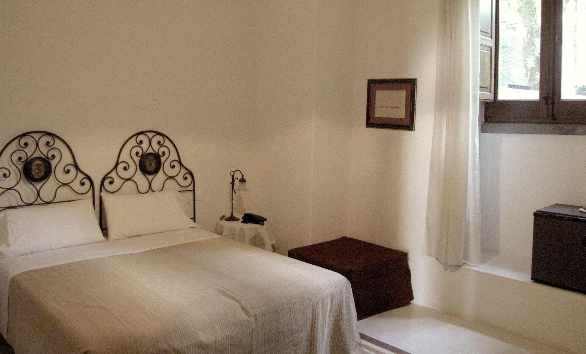 Hotel Santa Marina Antica Foresteria Santa Marina Salina Esterno foto