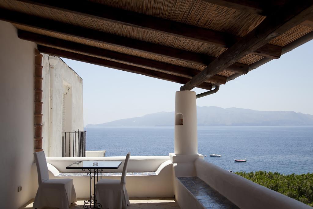 Hotel Santa Marina Antica Foresteria Santa Marina Salina Esterno foto