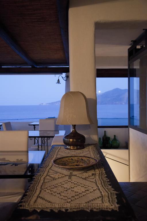 Hotel Santa Marina Antica Foresteria Santa Marina Salina Esterno foto