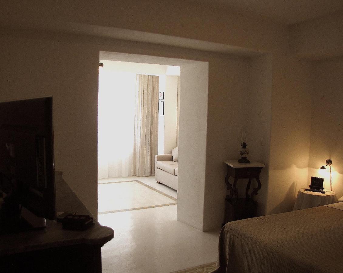 Hotel Santa Marina Antica Foresteria Santa Marina Salina Camera foto
